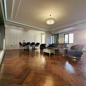 In Baku 170.0 m² apartment is for rent - Image 7