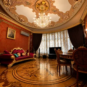 In Baku 110.0 m² apartment is for sale - Image 2