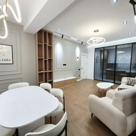 In Baku 92.0 m² apartment is for sale - Image 4