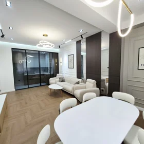In Baku 92.0 m² apartment is for sale - Image 5