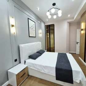 In Baku 92.0 m² apartment is for sale - Image 8