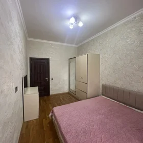 In Baku 60.0 m² apartment is for rent - Image 3