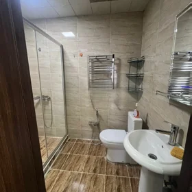 In Baku 60.0 m² apartment is for rent - Image 7
