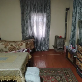 In Baku 60.0 m² house with 1.0 rooms is for sale - Image 3