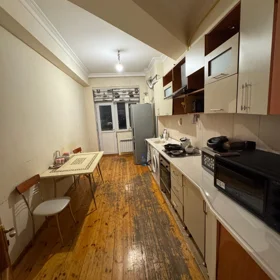 In Baku 120.0 m² apartment is for rent - Image 2