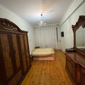 In Baku 120.0 m² apartment is for rent - Image 8
