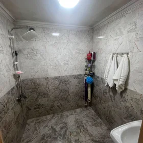 In Khirdalan nan m² apartment is for sale - Image 4