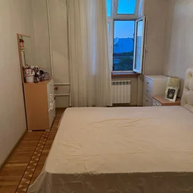 In Baku 55.0 m² apartment is for rent - Image 4