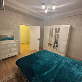 In Baku 80.0 m² apartment is for rent - Image 3