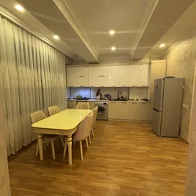 In Baku 80.0 m² apartment is for rent - Image 4