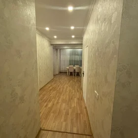 In Baku 80.0 m² apartment is for rent - Image 5