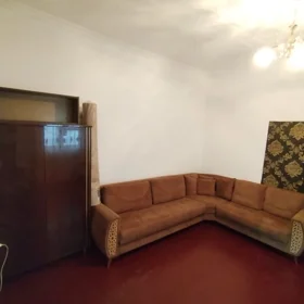 In Baku 30.0 m² house with 2.0 rooms is for rent - Image 5