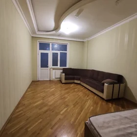In Baku 150.0 m² apartment is for rent - Image 6