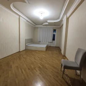 In Baku 150.0 m² apartment is for rent - Image 7