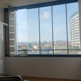 In Binəqədi rayonu 69.0 m² apartment is for sale - Image 2