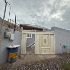 In Suraxanı rayonu 80.0 m² house with 3.0 rooms is for sale - Image 3
