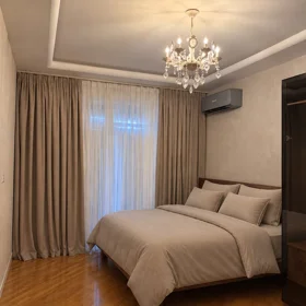 In Baku 115.0 m² apartment is for rent - Image 5