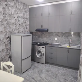 In Baku 60.0 m² apartment is for rent - Image 2