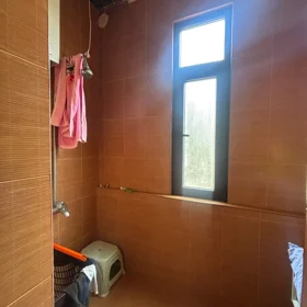 In Baku 65.0 m² apartment is for sale - Image 8