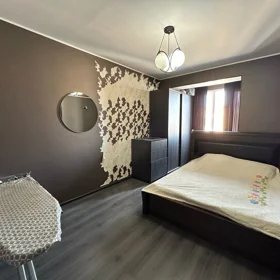 In Baku 90.0 m² apartment is for rent - Image 8