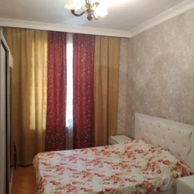 In Sumgayit 65.0 m² apartment is for rent - Image 5