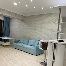 In Xətai rayonu 80.0 m² apartment is for rent - Image 3