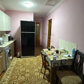 In Baku 150.0 m² house with 3.0 rooms is for rent - Image 5