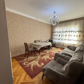 In Baku 90.0 m² apartment is for sale - Image 3
