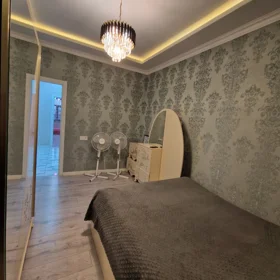 In Khirdalan 89.0 m² apartment is for sale - Image 7