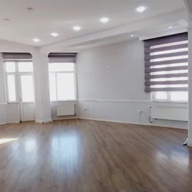 In Baku 230.0 m² office is for rent - Image 3