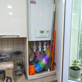 In Baku 80.0 m² apartment is for sale - Image 9