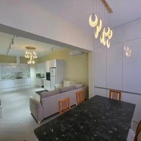 In Binəqədi rayonu 114.0 m² apartment is for sale - Image 3