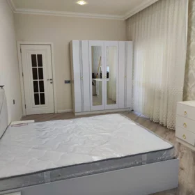 In Baku 70.0 m² apartment is for rent - Image 7