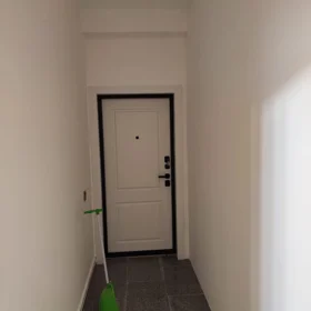 In Baku 70.0 m² apartment is for rent - Image 9