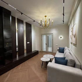 In Baku 90.0 m² apartment is for rent - Image 3