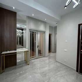 In Baku 90.0 m² apartment is for rent - Image 4