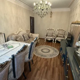 In Baku 75.0 m² apartment is for sale - Image 2