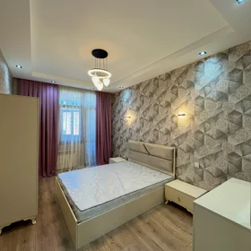 In Baku 1100.0 m² apartment is for rent - Image 7